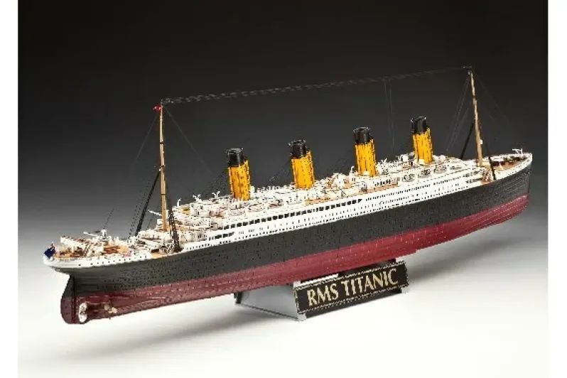 100 Years Titanic (Spec,Edition)