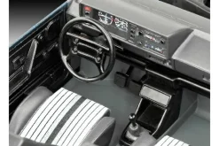 35 Years VW Golf GTI Pirelli