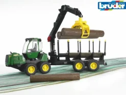 Bruder John Deere 1210E 4-akslet skovvogn