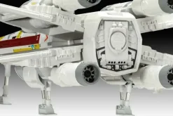 Carson Teva's X-Wing Fighter: The Mandalorian 1:57