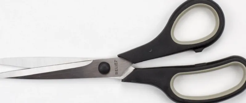 Saks Relief soft 21,5cm sort/grå
