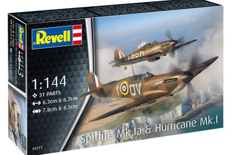 Supermarine Spitfire Mk.Ia & Hawker Hurricane Mk.I