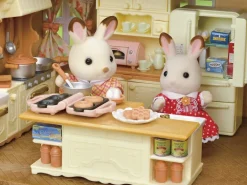 Sylvanian Families Byhus med Lys - med hemmeligt loftsrum